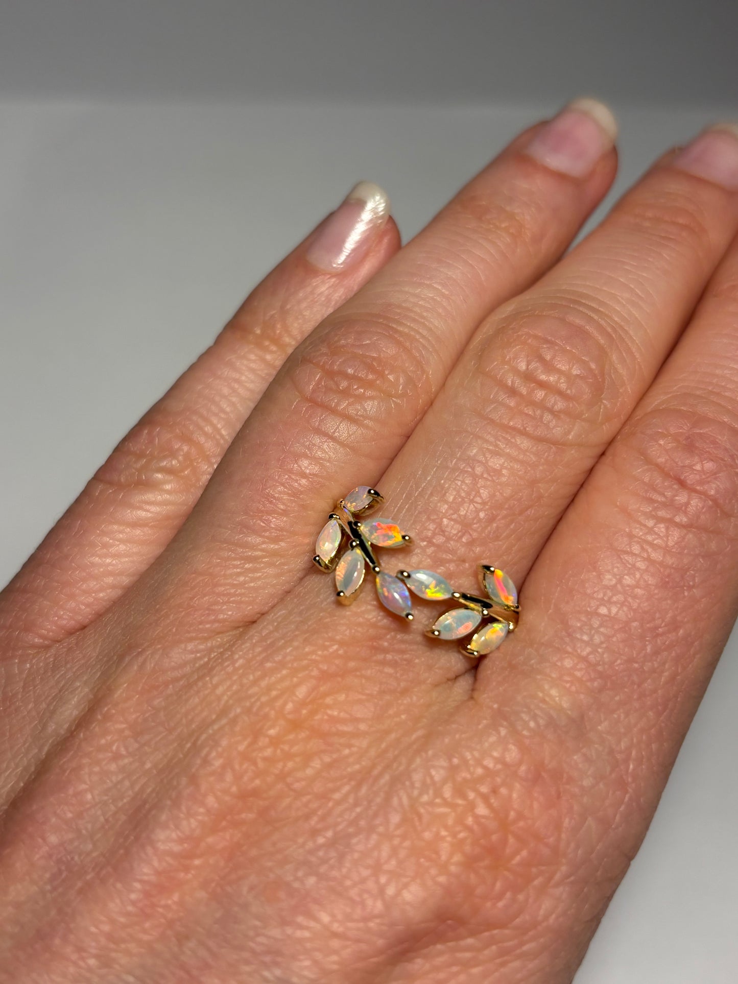 Opal Vine Ring - 9k, Size 7, O
