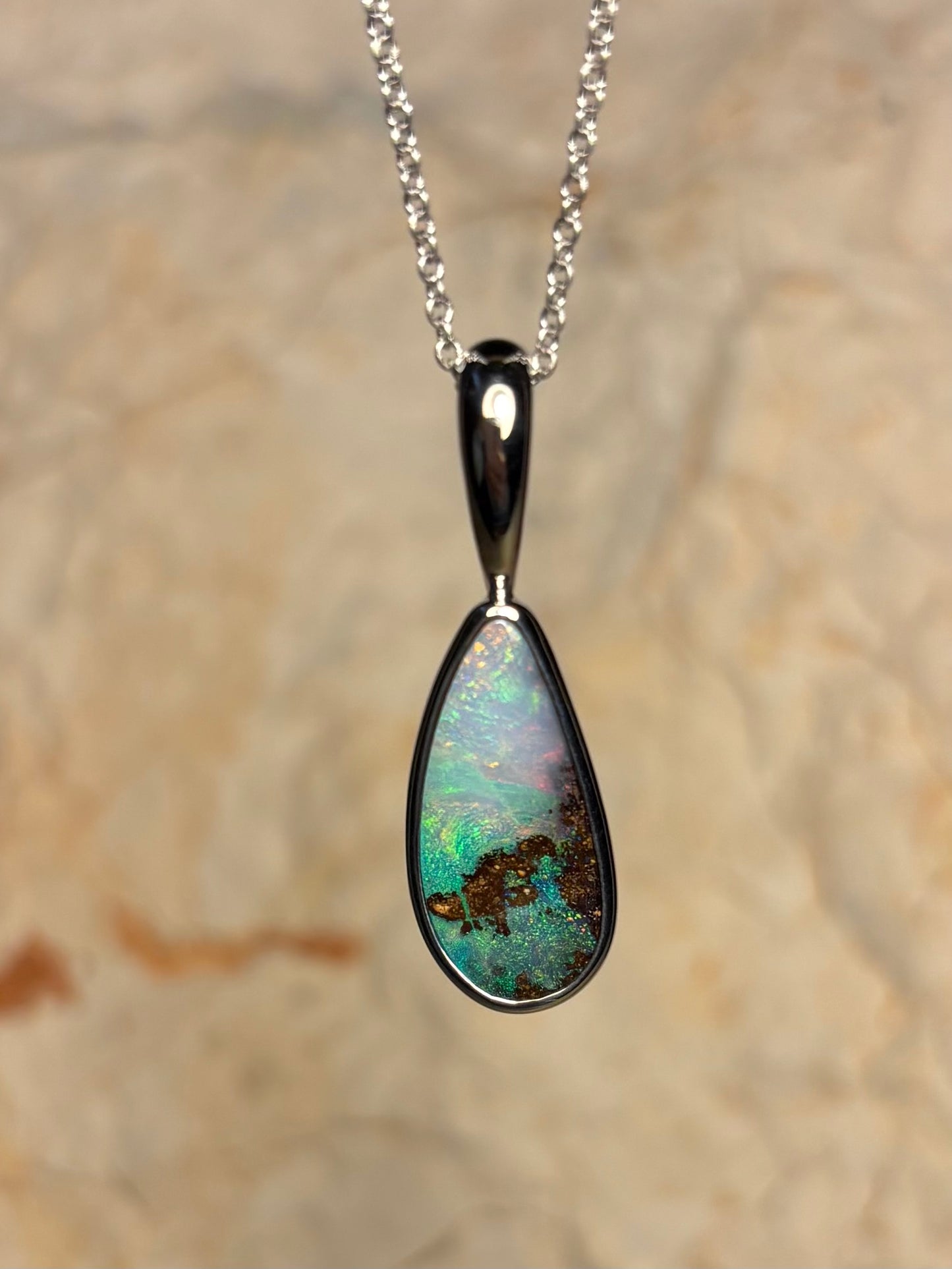 Paradise Boulder Pendant - sterling silver