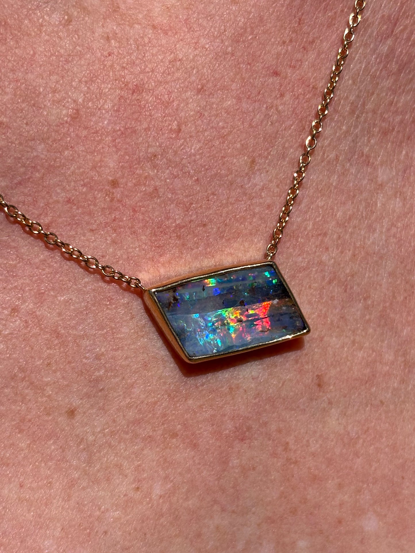 Rainbow Boulder Necklace - 9k gold