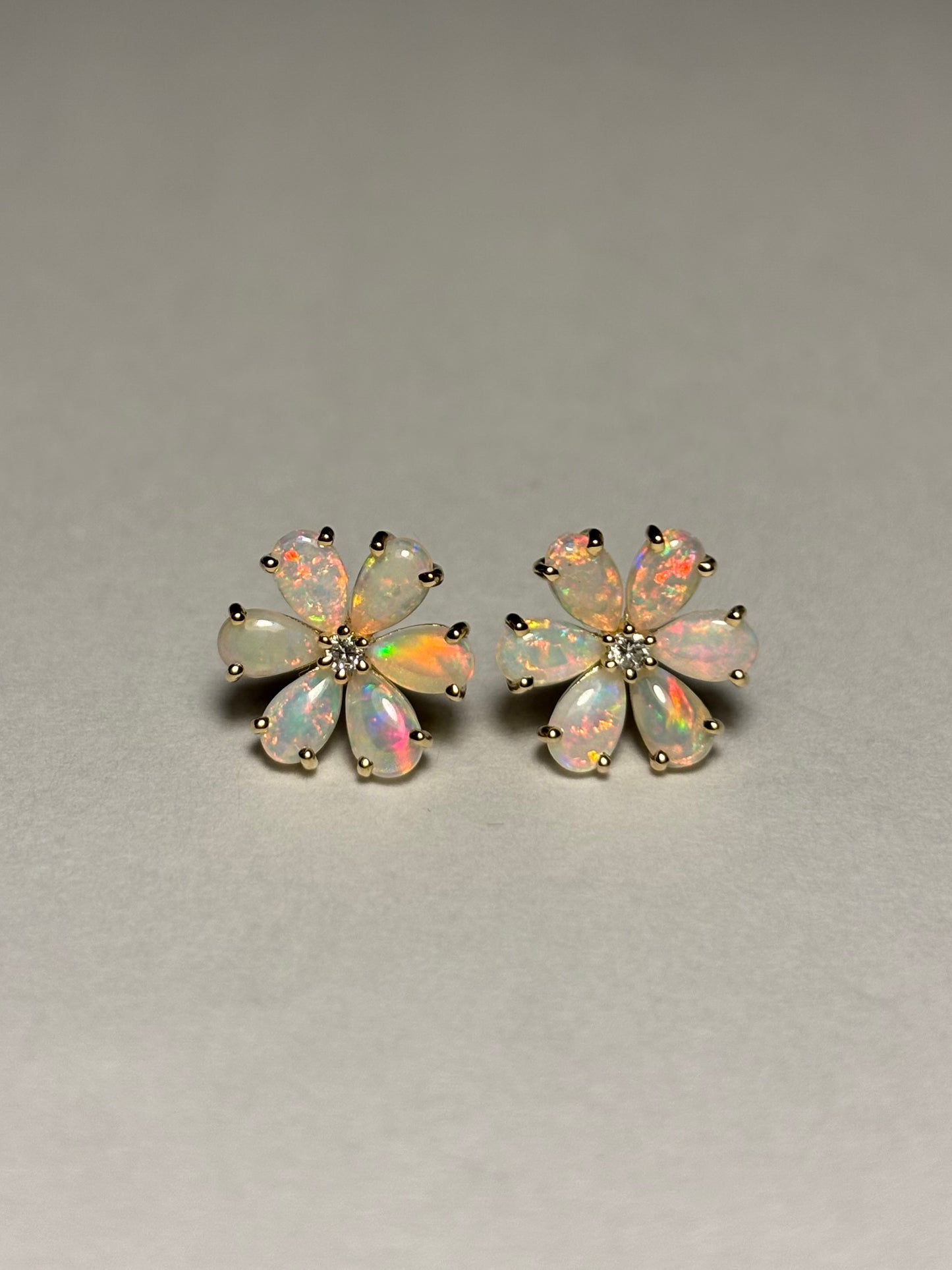 Pink Petunia Earrings - 9k