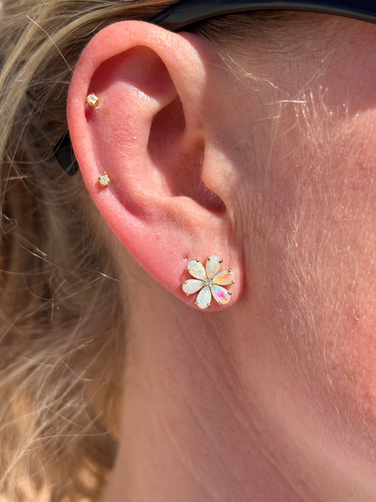 Pink Petunia Earrings - 9k