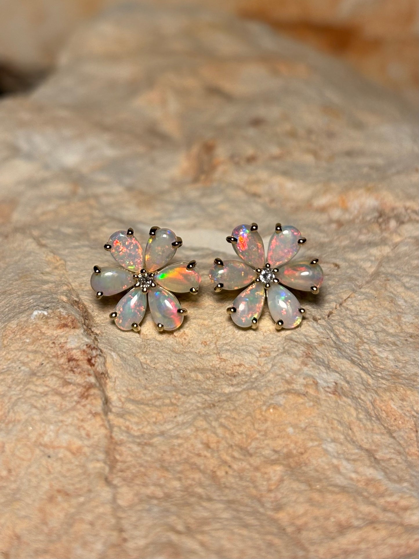 Pink Petunia Earrings - 9k