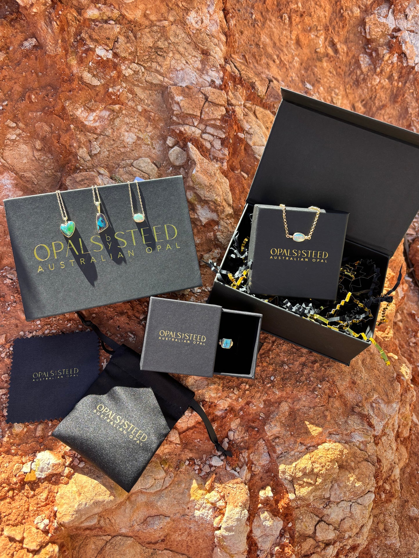 9k Stud Triplet Earrings