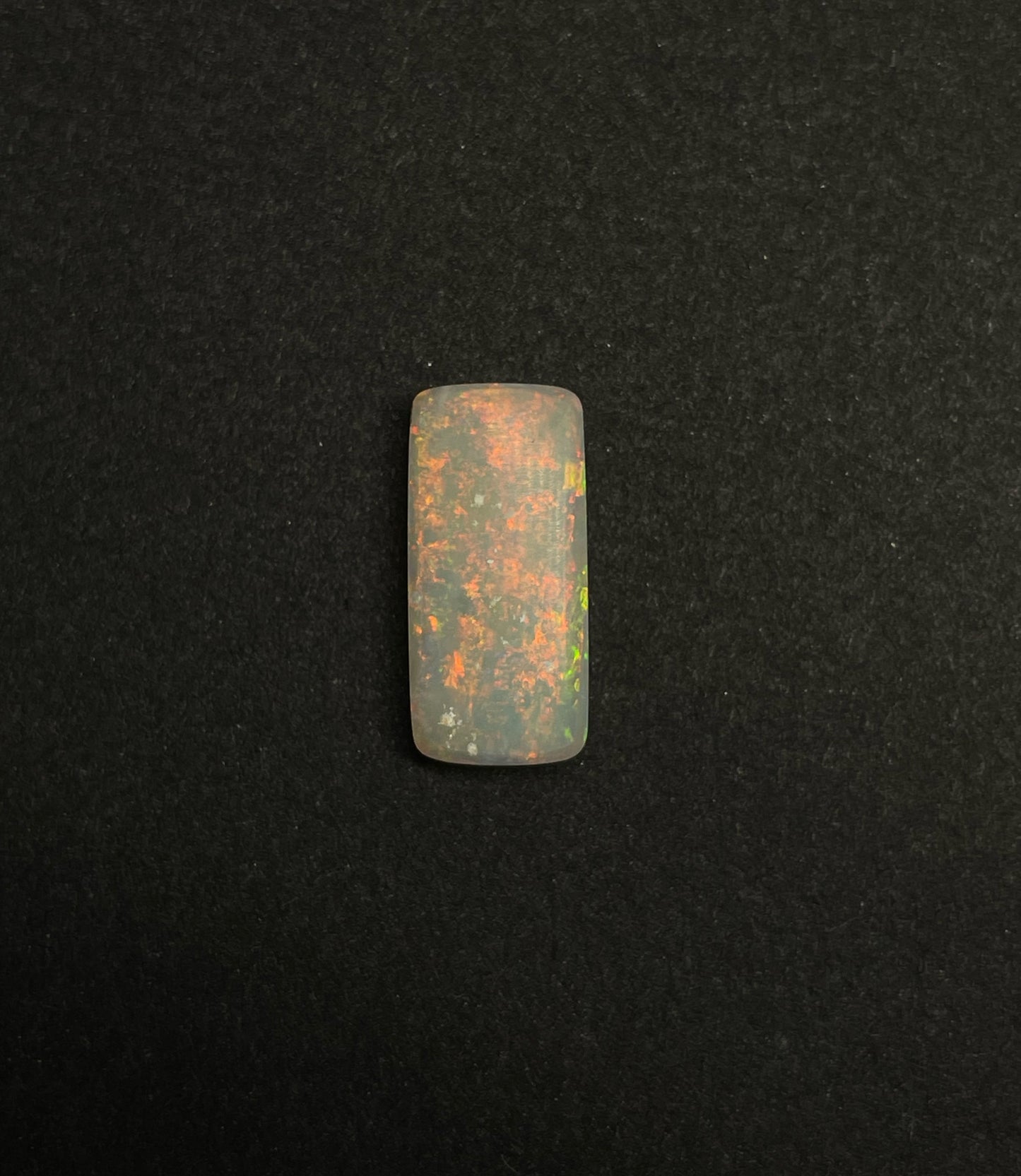 2.6ct Coober Pedy White Opal