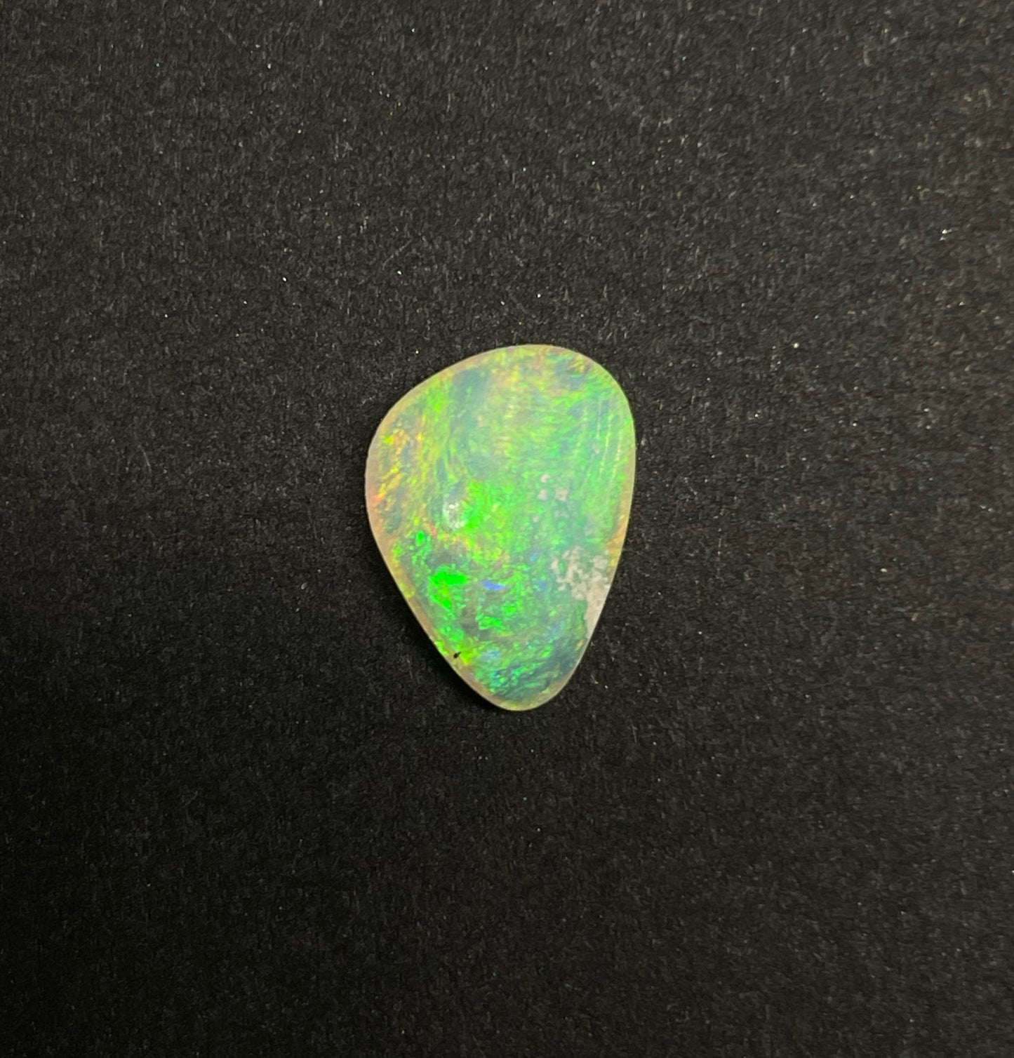 1.5ct Lightning Ridge Crystal Opal