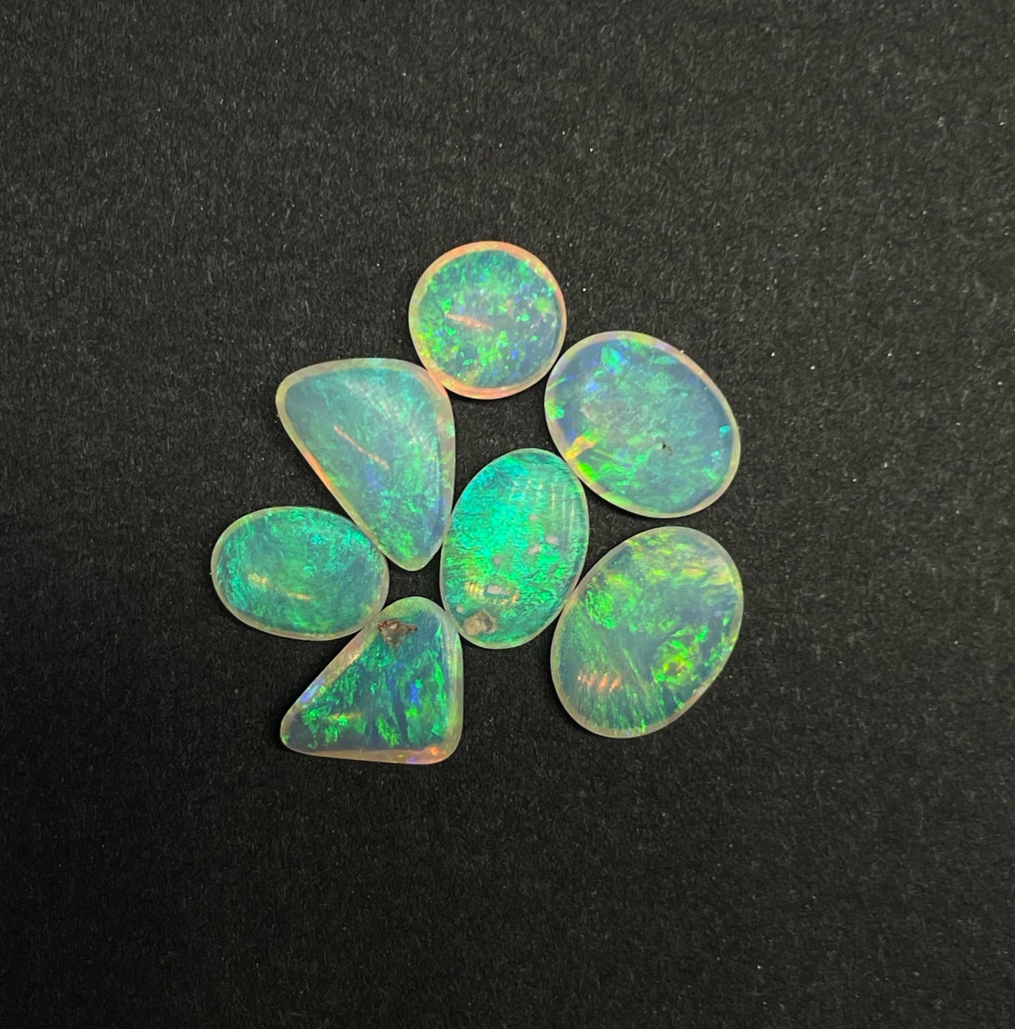 4.6ct Lightning Ridge Parcel