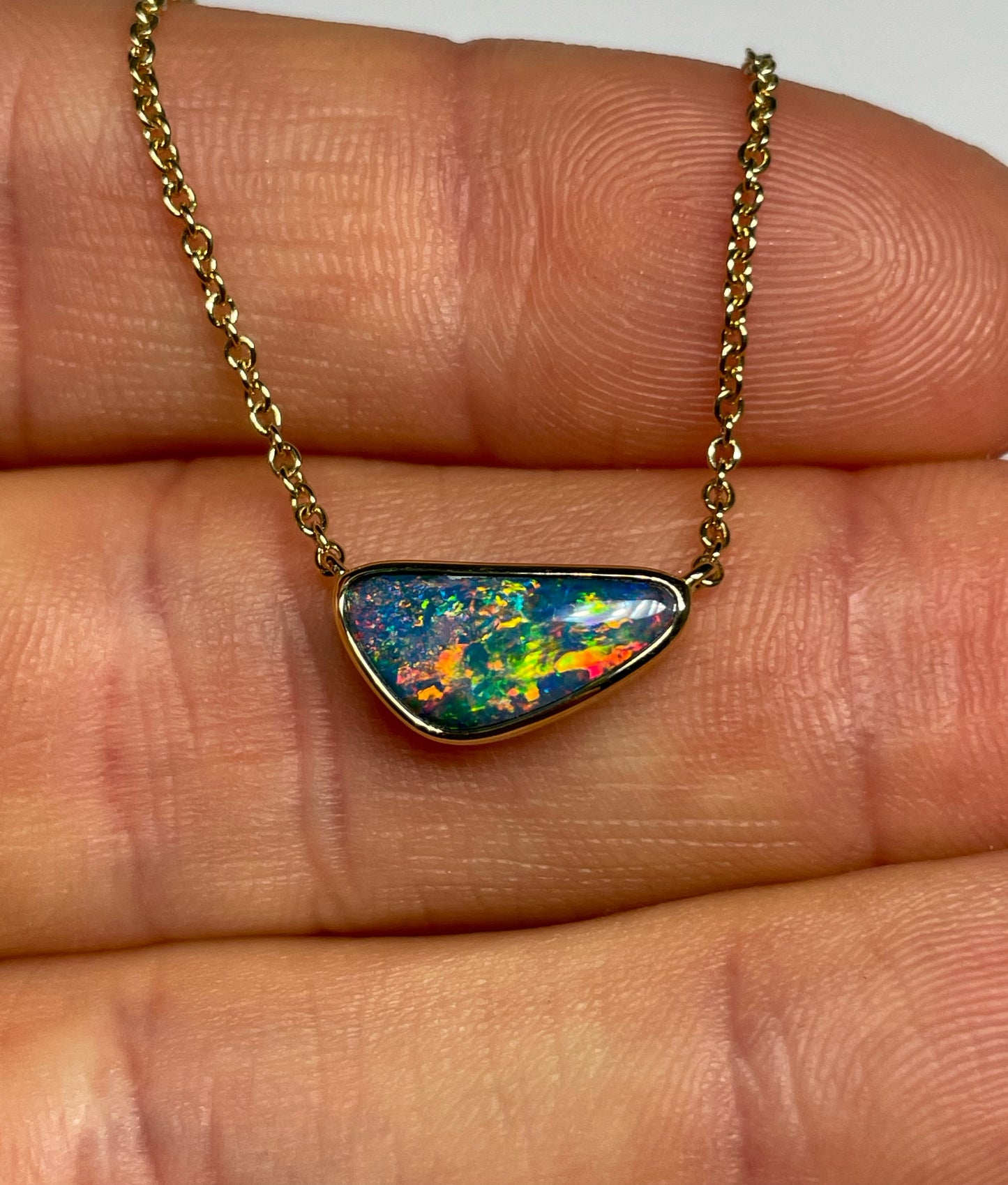Lorikeet Flame Necklace - 9k
