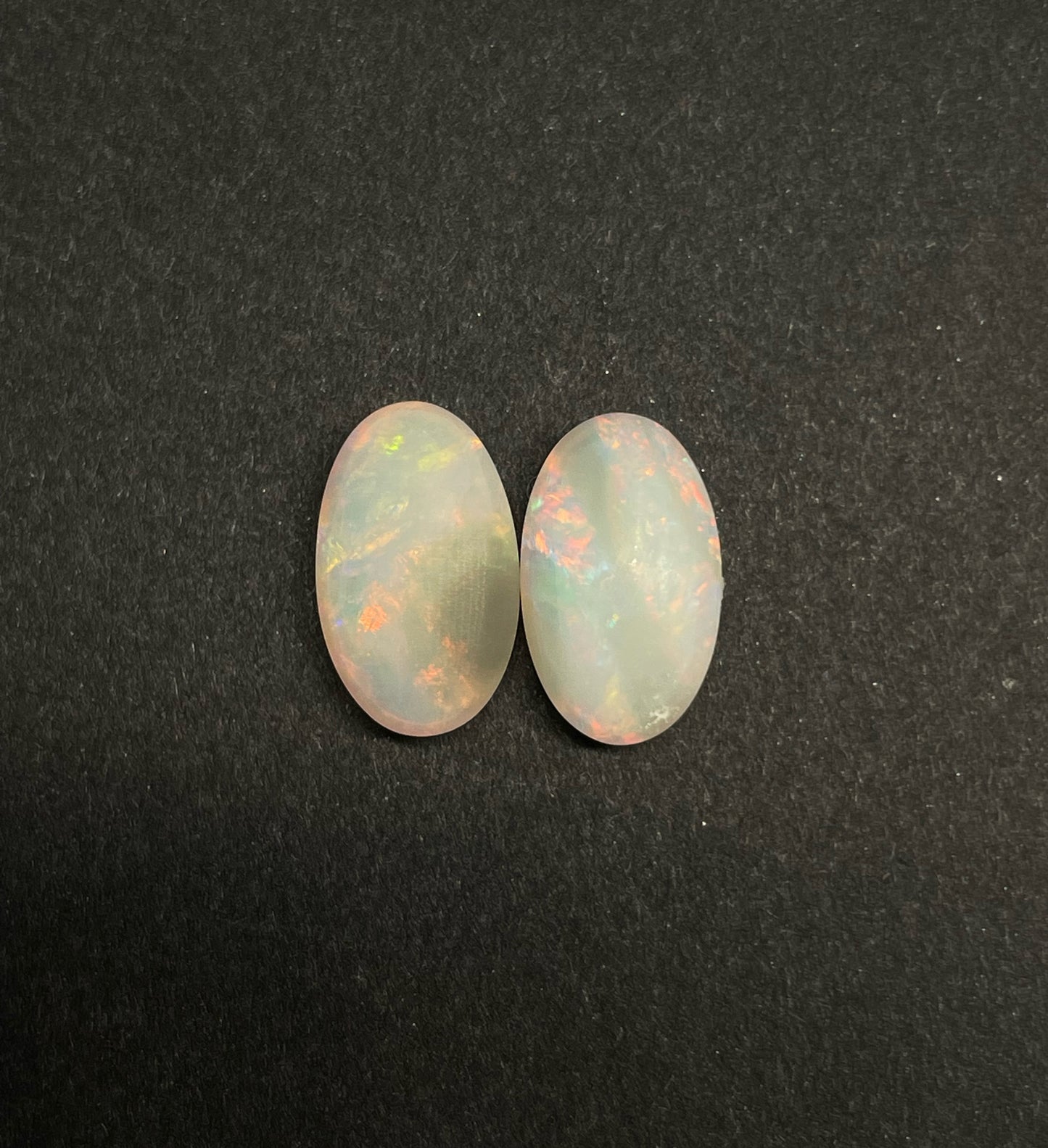 5.5ct Andamooka Pair