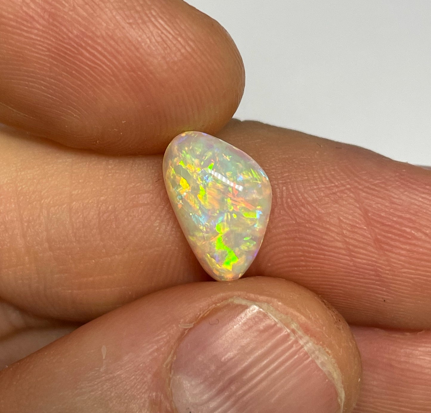 2.6ct Coober Pedy Semi Crystal Opal