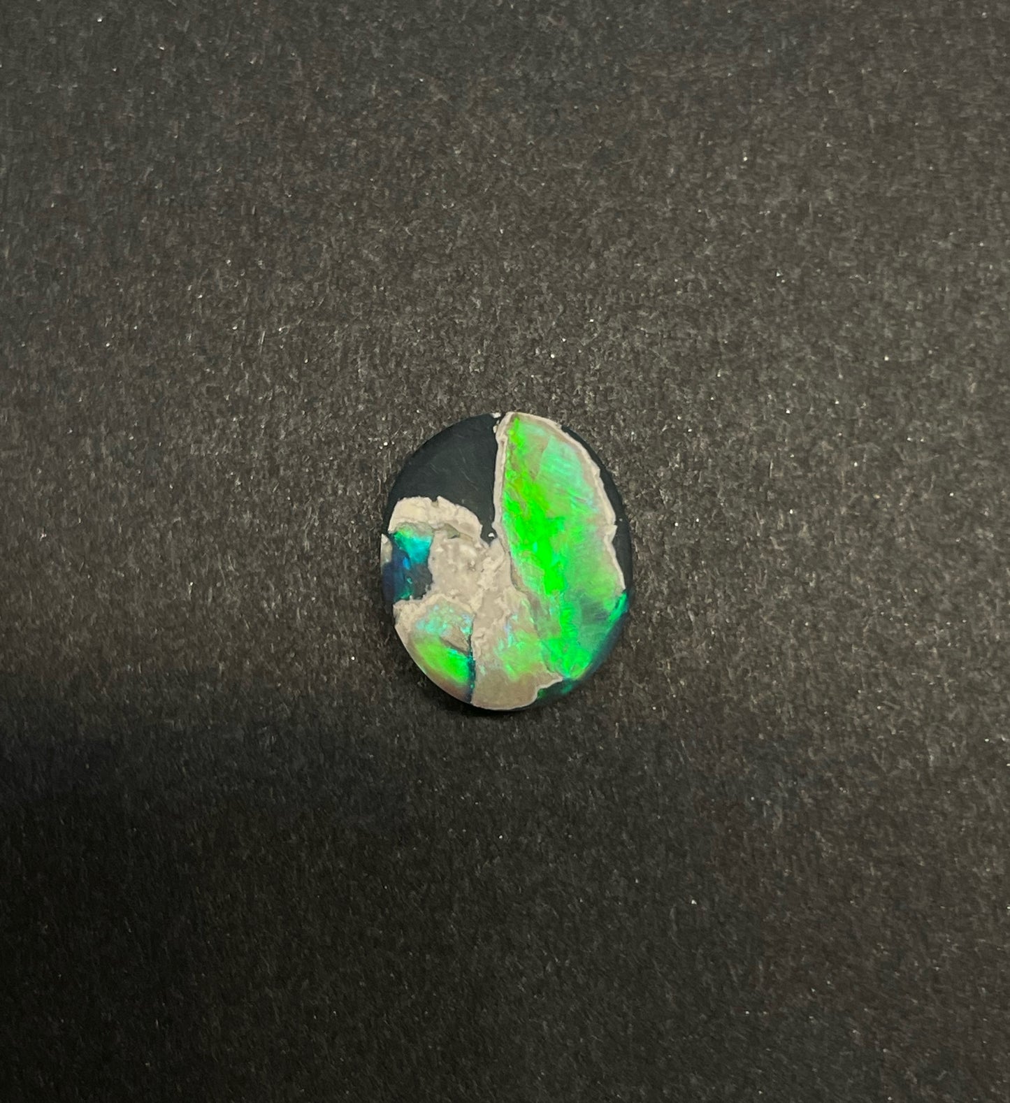 2.7ct Lightning Ridge Black Opal
