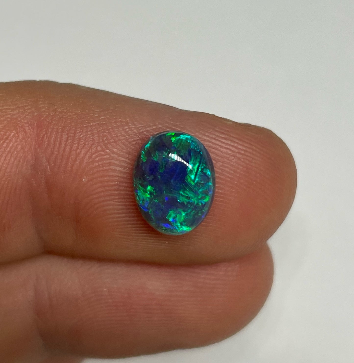 2.4ct Lightning Ridge Black Opal