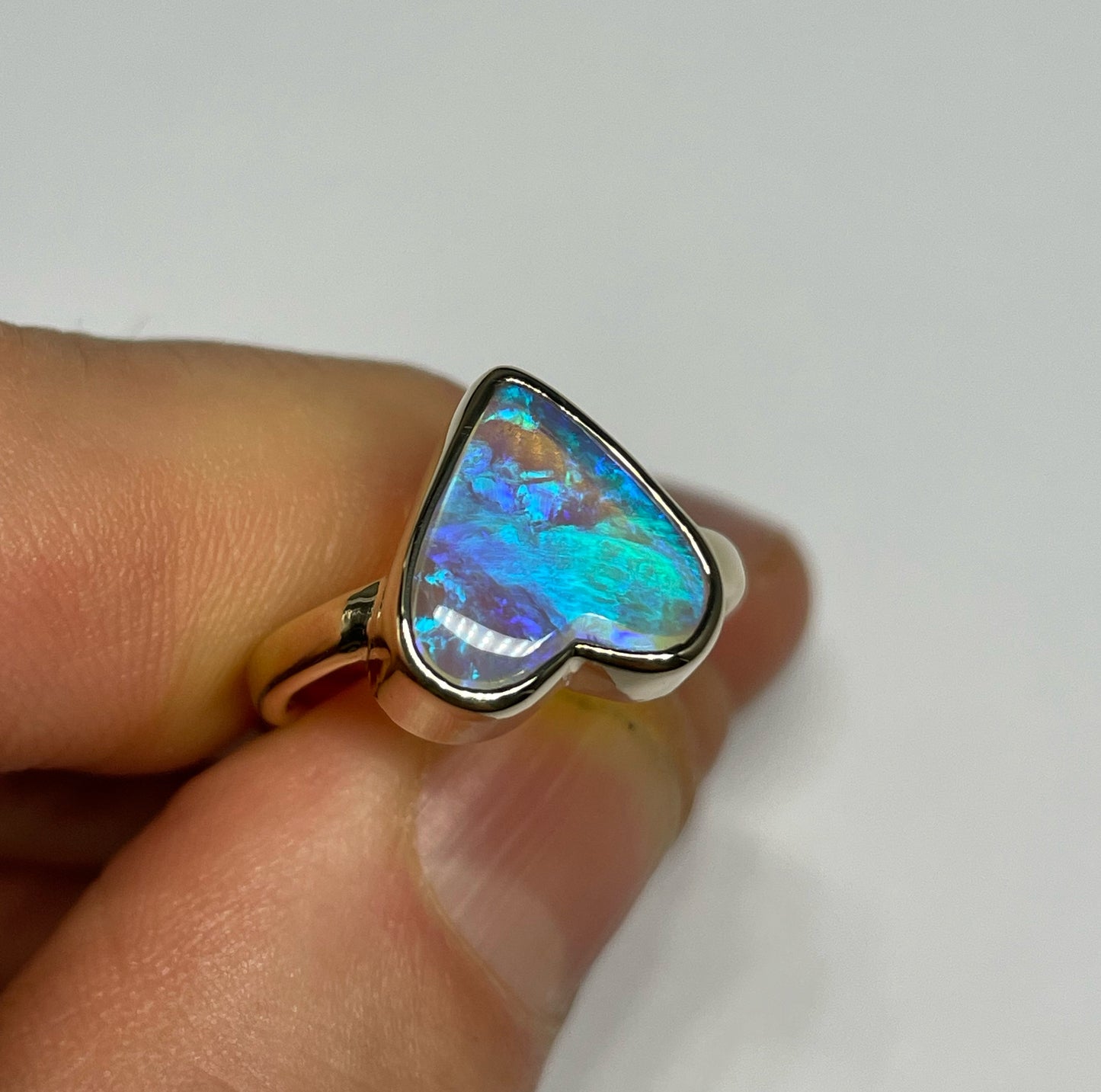 Heart Lagoon Ring- 14k Gold, Size 7, O