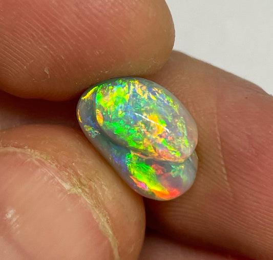 4.8ct Lightning Ridge Dark Opal