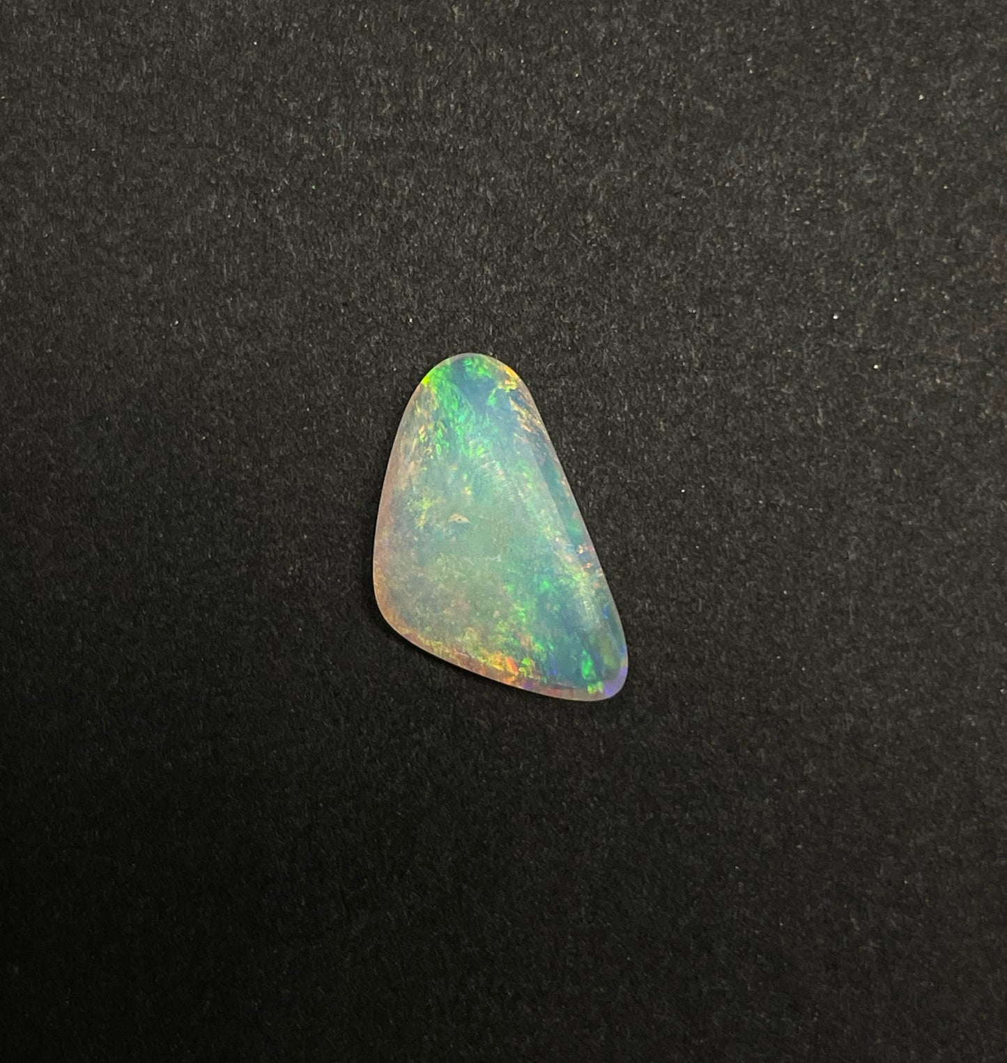 2.9ct Coober Pedy Crystal Opal