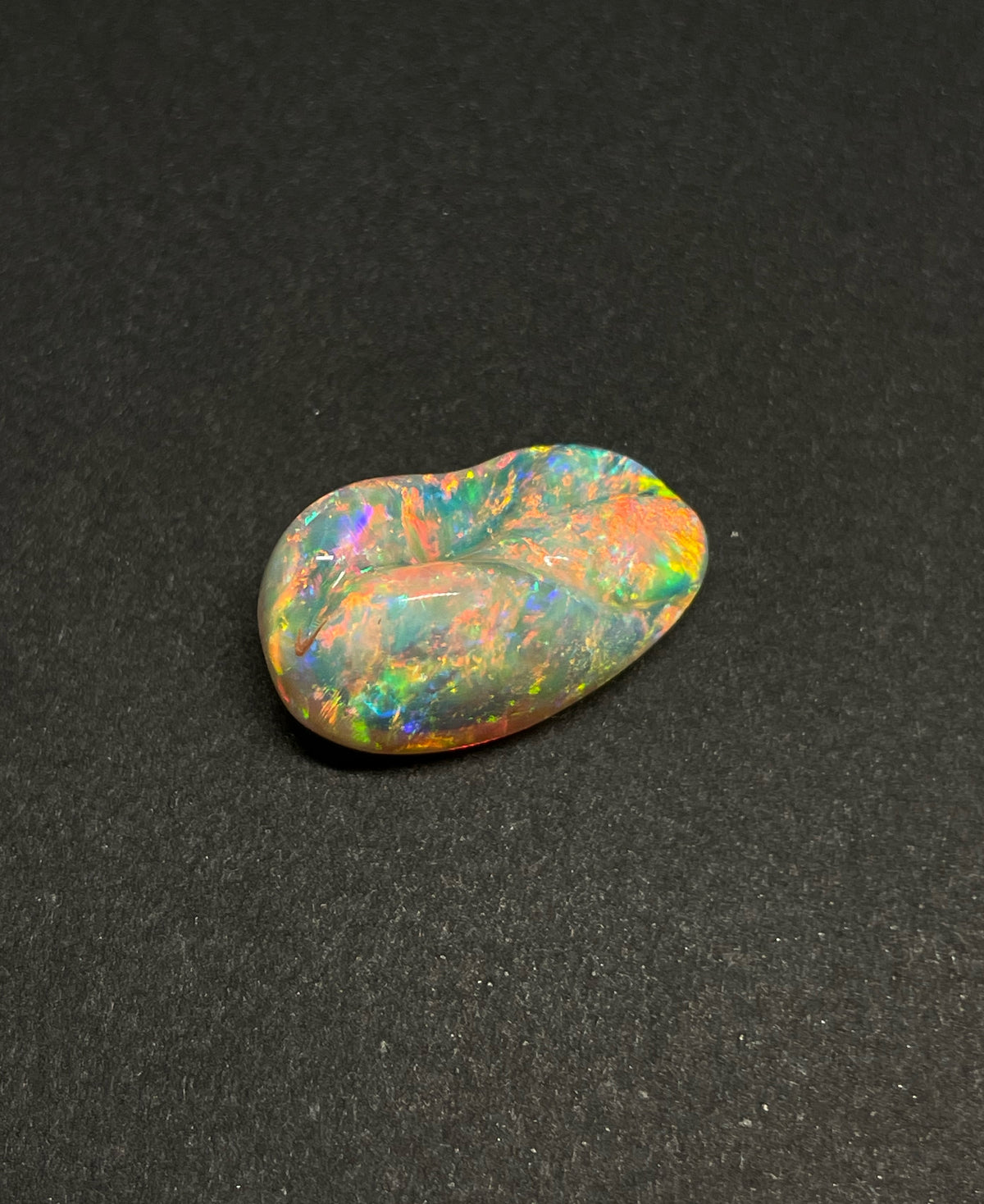 7.7ct Lightning Ridge Crystal Opal