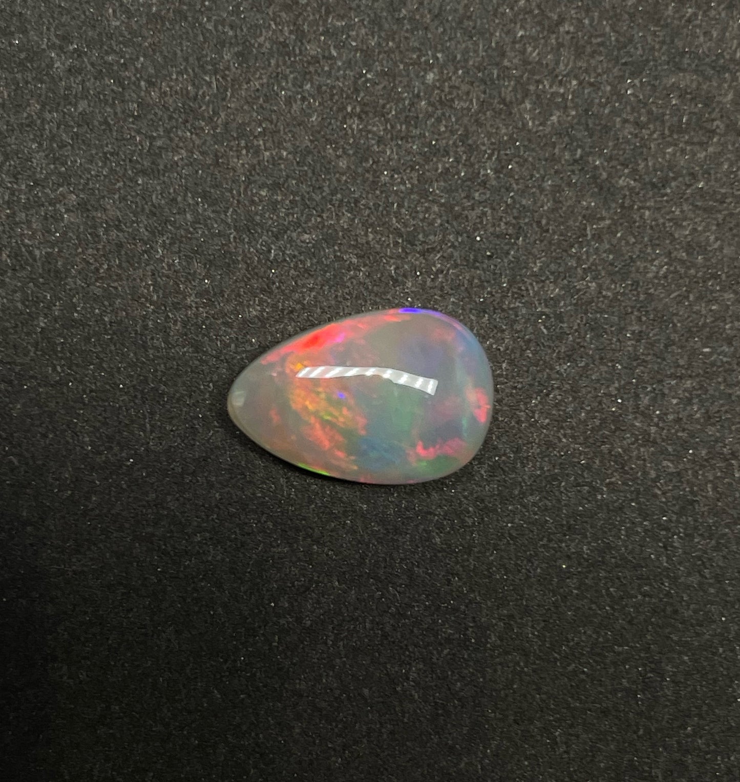 2.5ct Coober Pedy Dark Opal