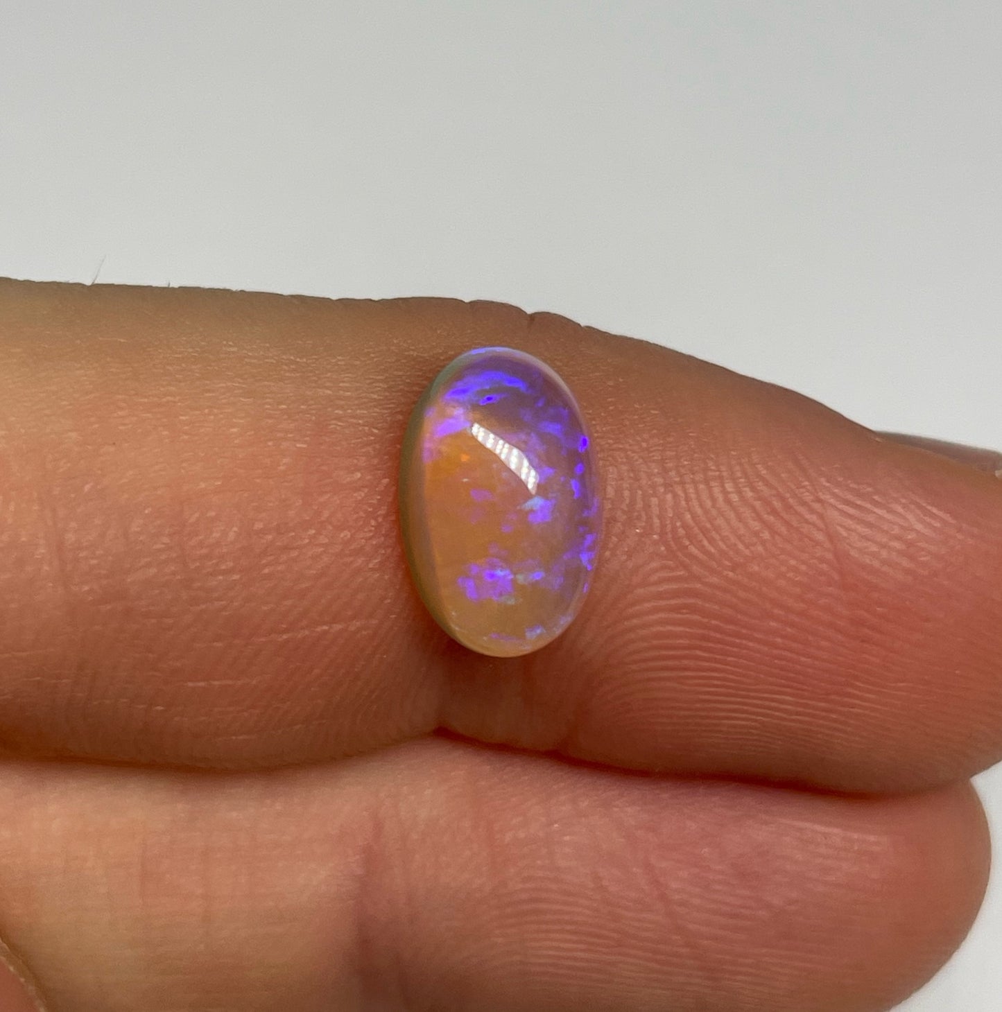 2.3ct Lightning Ridge Crystal Opal