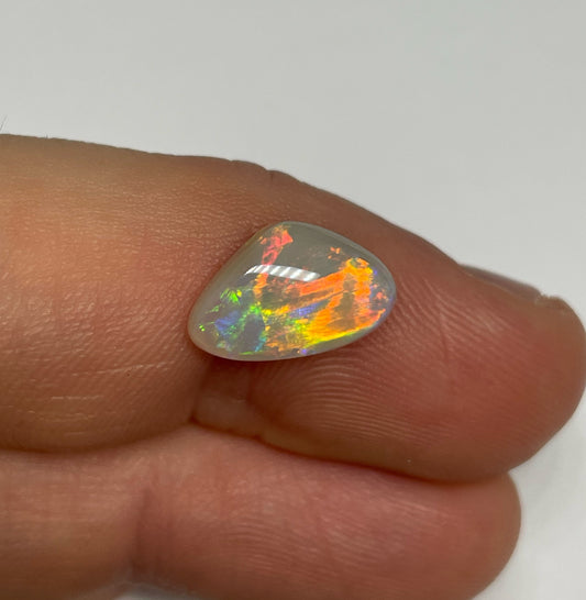 2.3ct Coober Pedy Dark Opal