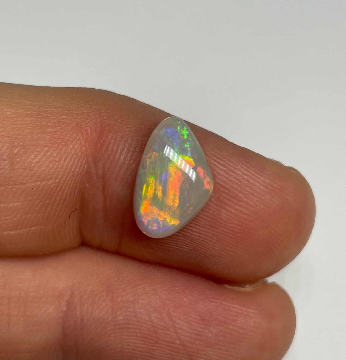 2.3ct Coober Pedy Dark Opal