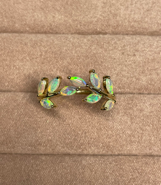 Opal Vine Ring - 9k, Size 8, Q
