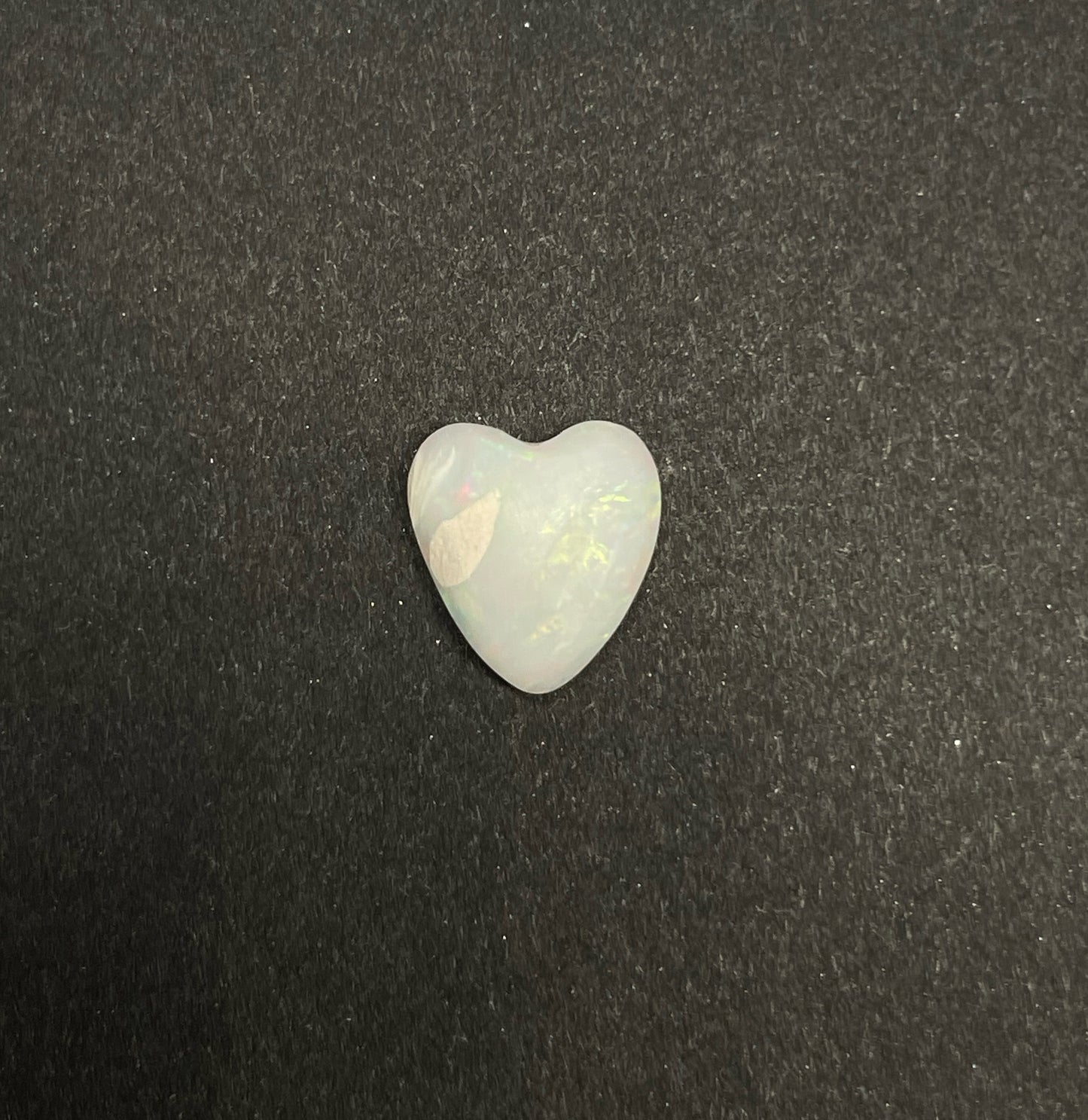 1.9ct Coober Pedy White Opal