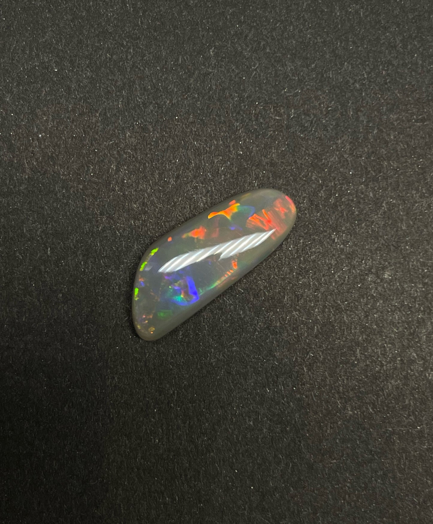 2.7ct Coober Pedy Dark Opal