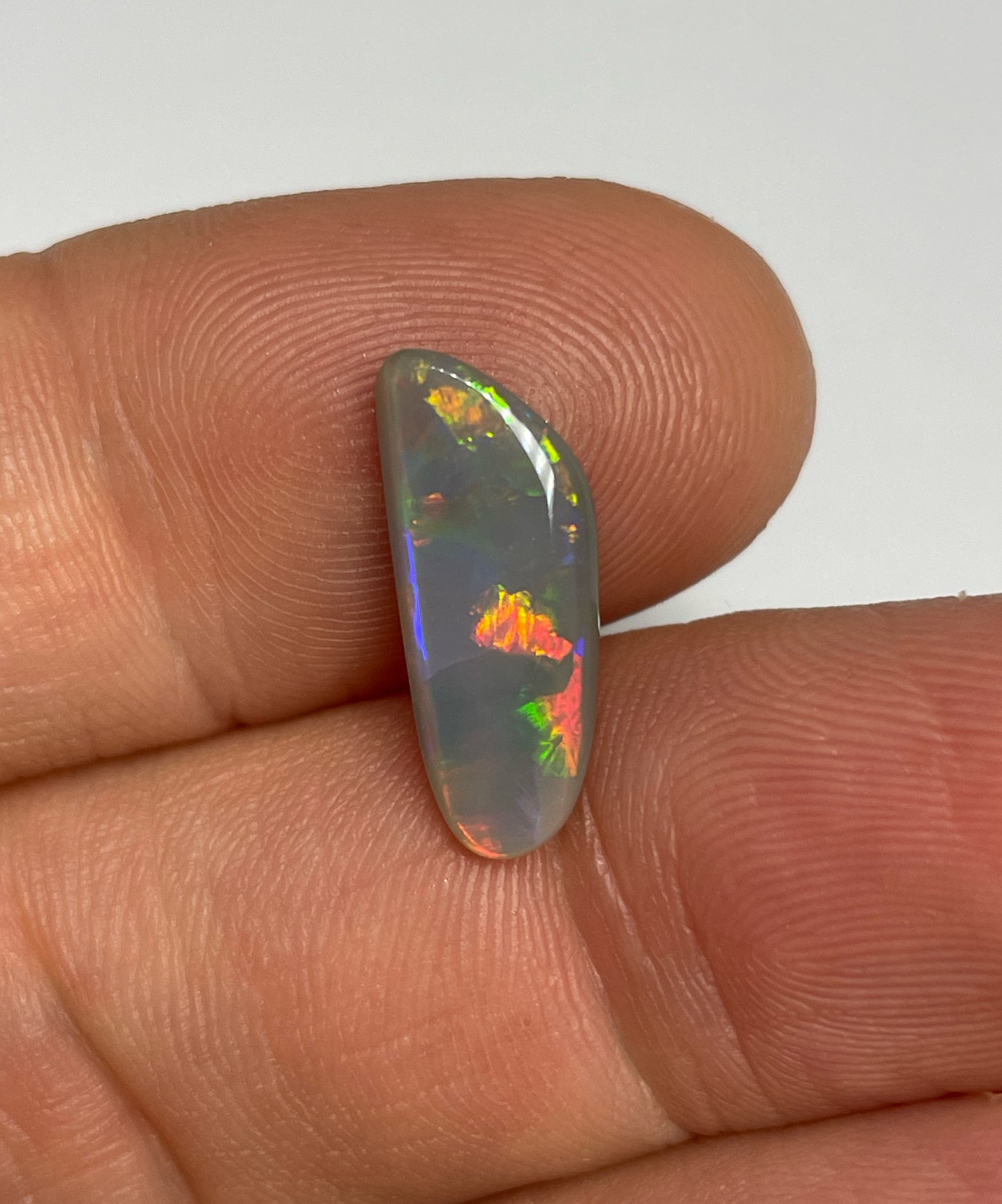2.7ct Coober Pedy Dark Opal