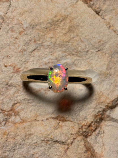 Lucid Opal Ring - 9k gold, size 5, K