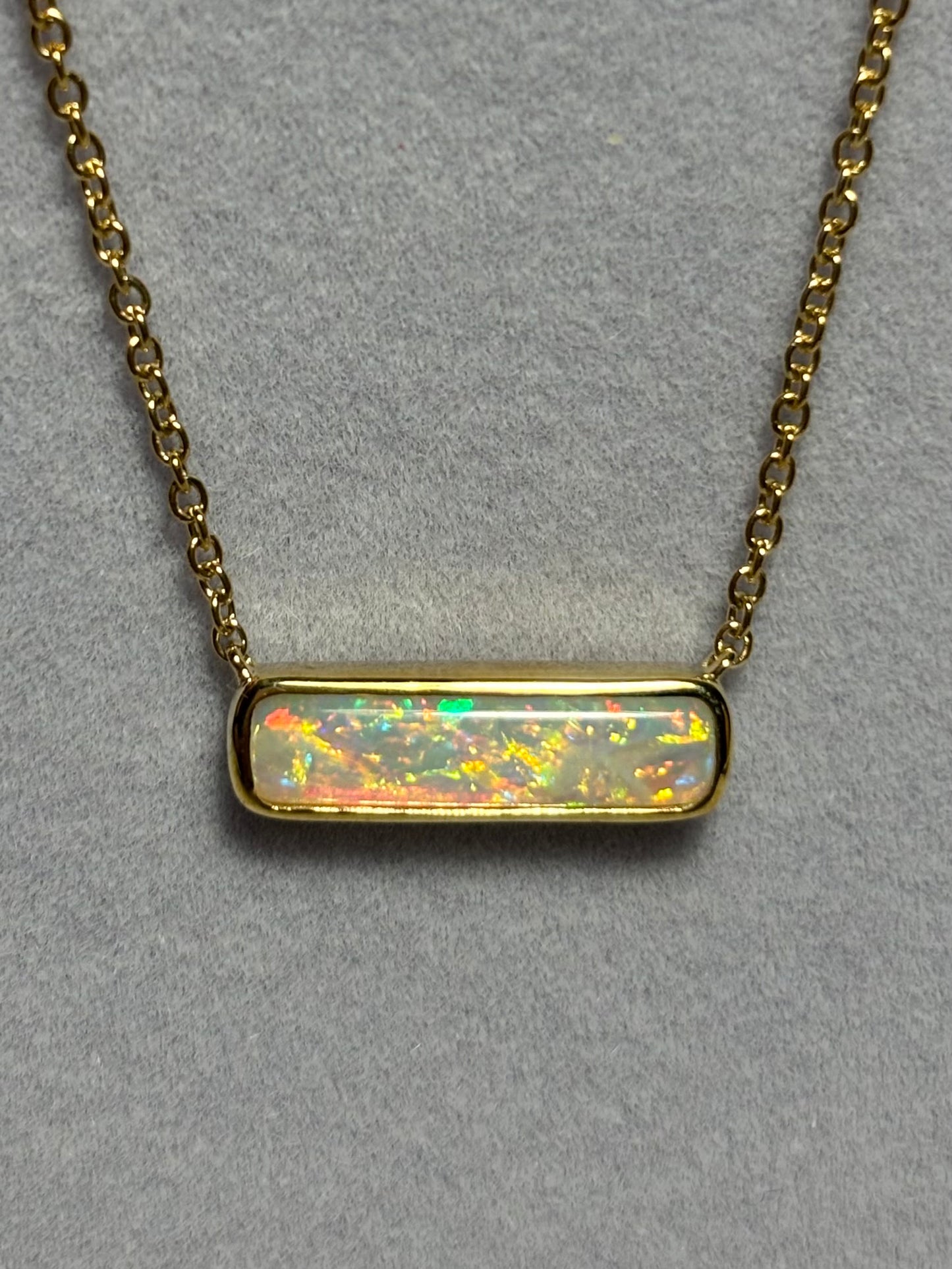 Confetti Bar Necklace - 9k