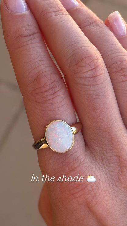 White Haven Ring - 9K Size 8.75, R