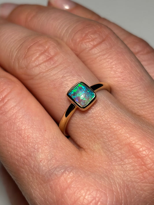Aqua Prism Ring - 9k Size 6.75, N 1/2