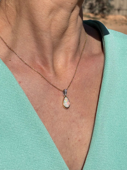 Dreamlight Tear Pendant - 14k