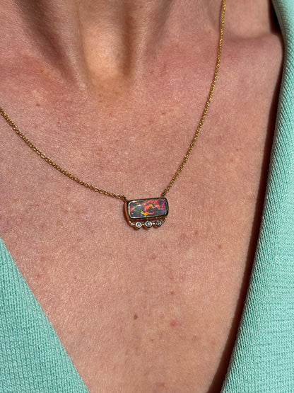 Lava Glow Necklace - 14k