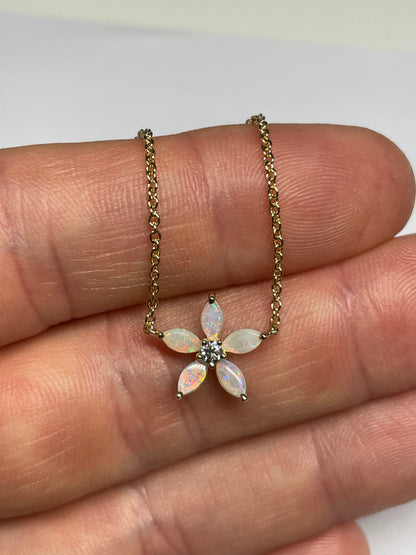 Jasmine Necklace - 9k