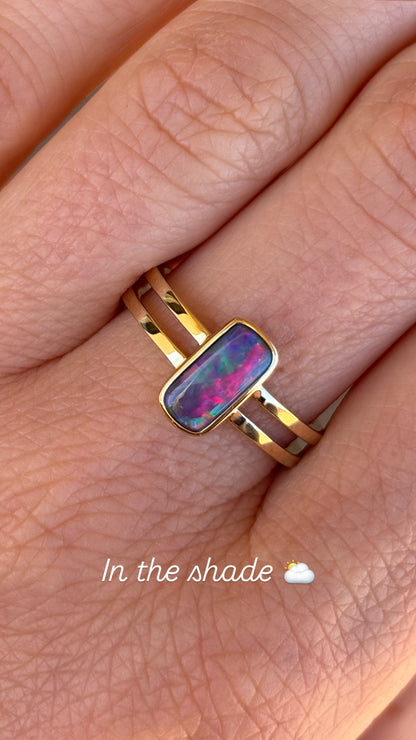 Rainbow Doublet - 9k gold ring, size 7.25, O