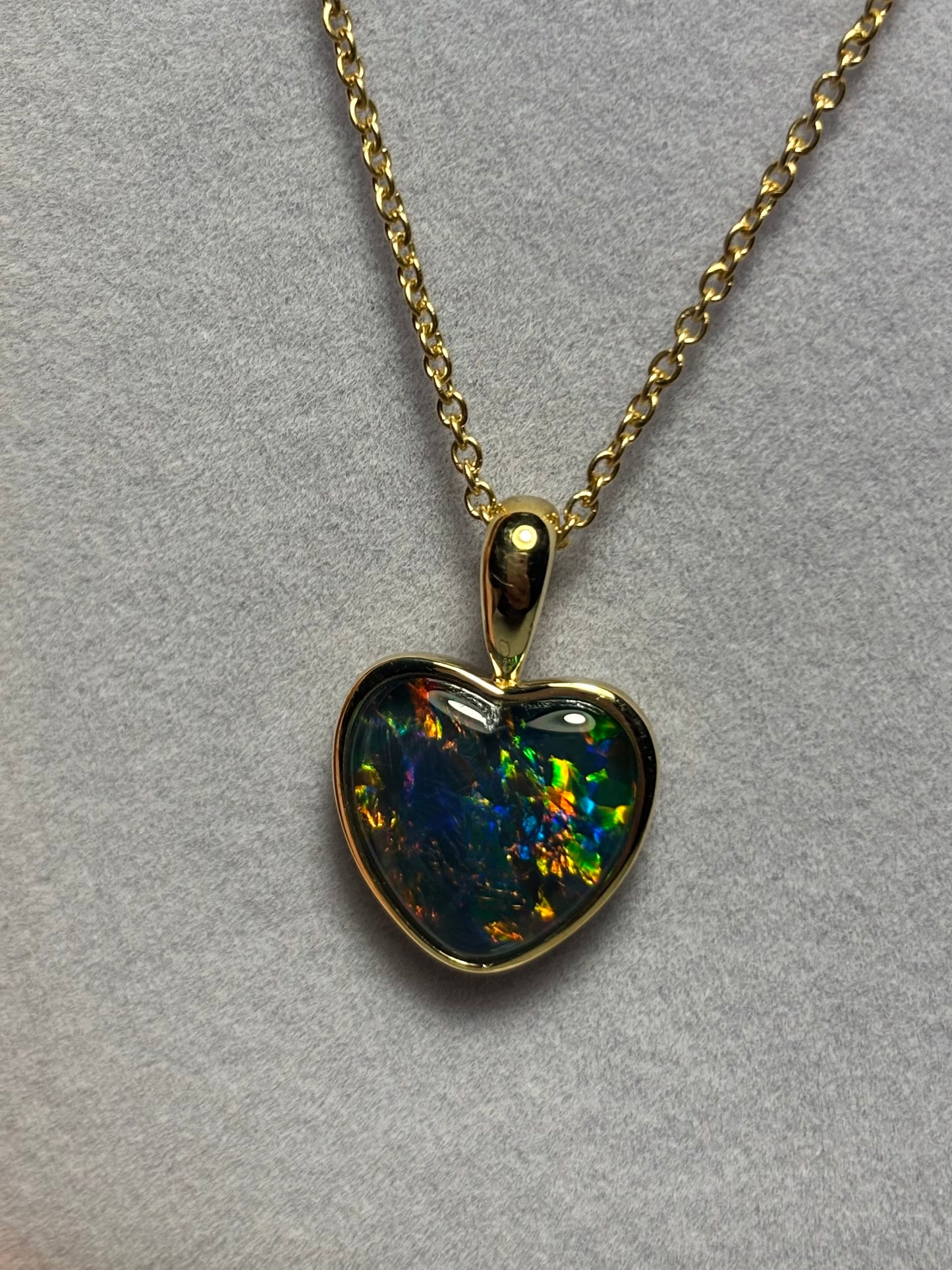 Heart of Gold Pendant - 9k
