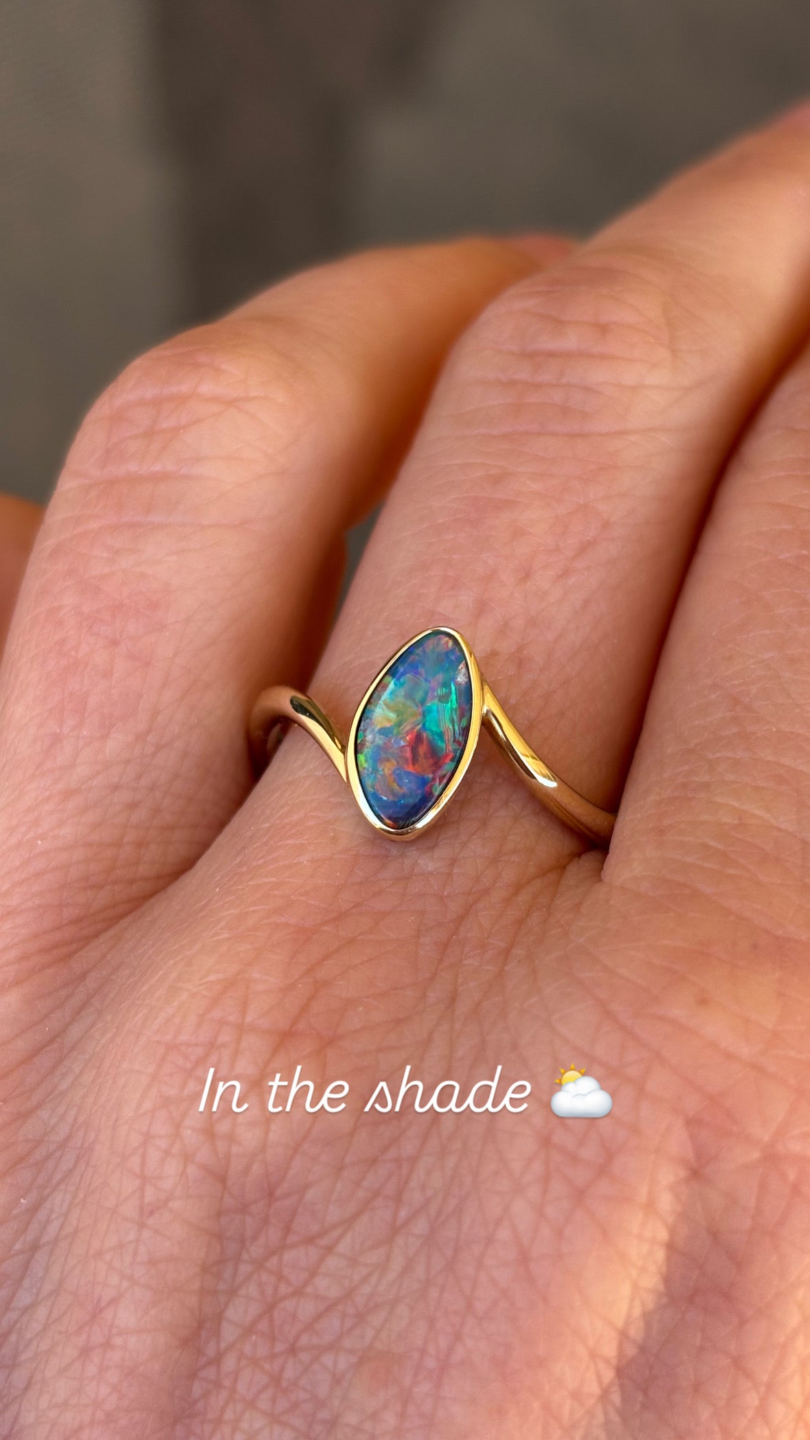 Wave Doublet - 9k gold ring, size 7.75, N