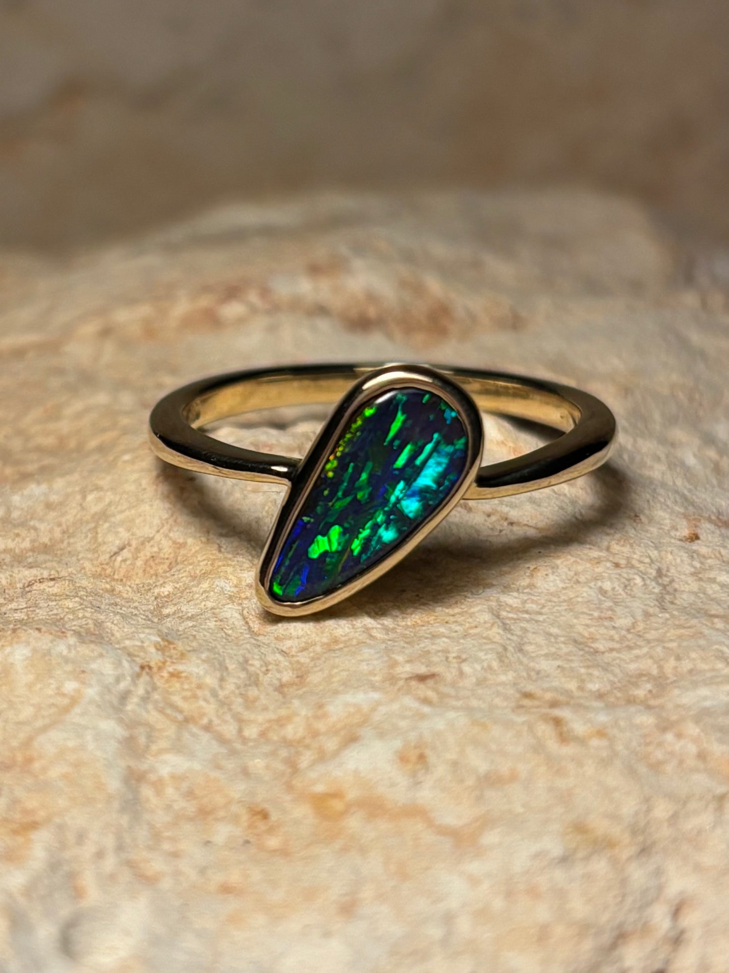 Kakadu Ring - 14k, Size 7.75, P