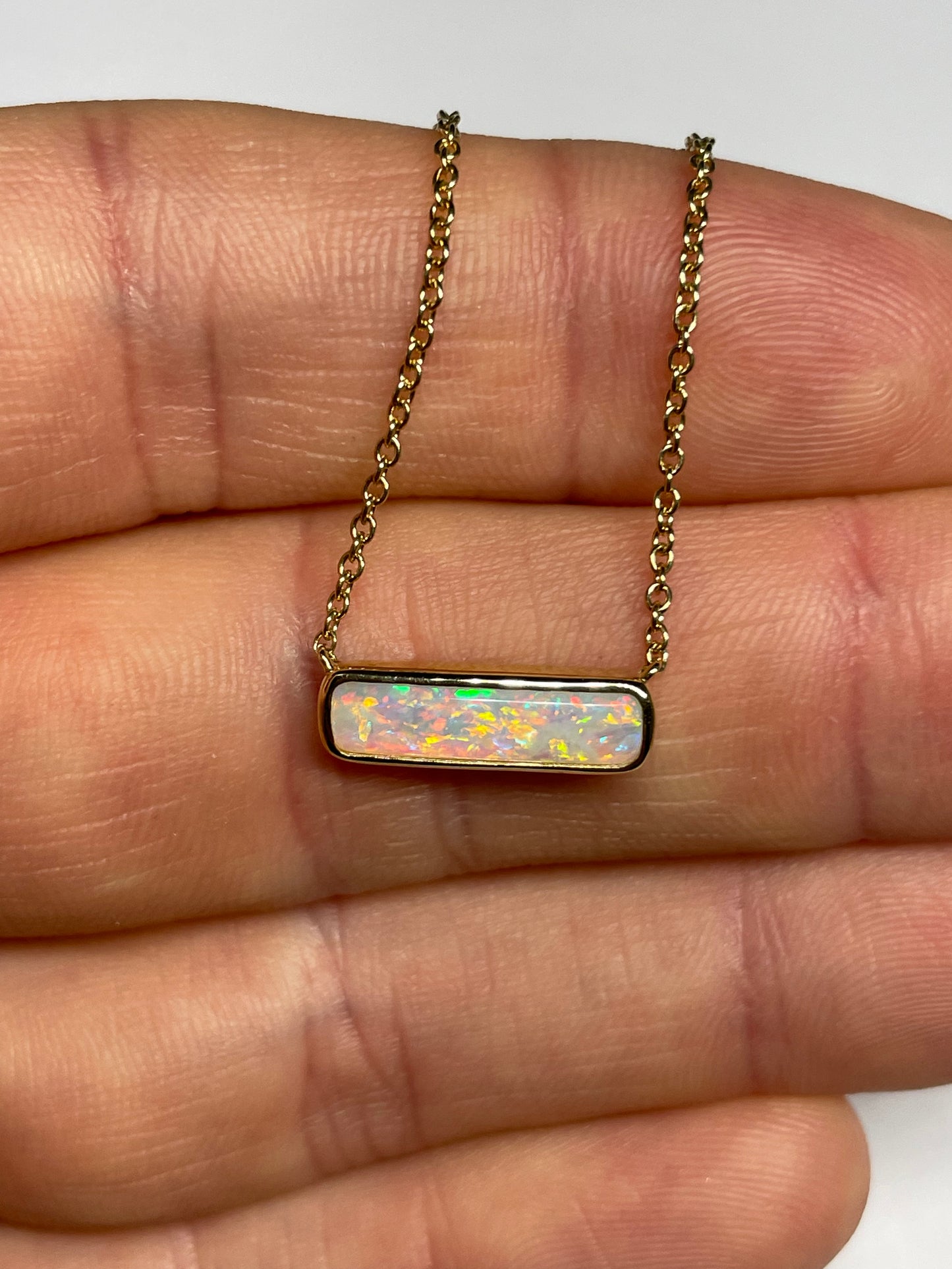Confetti Bar Necklace - 9k