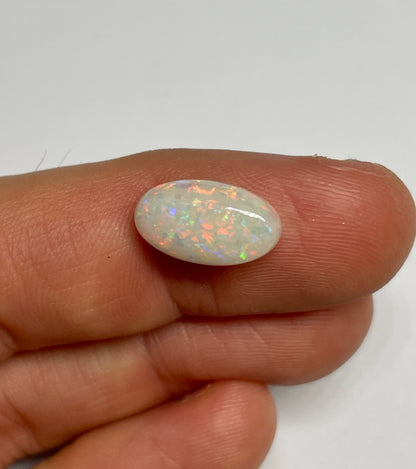 3.8ct Coober Pedy White Opal