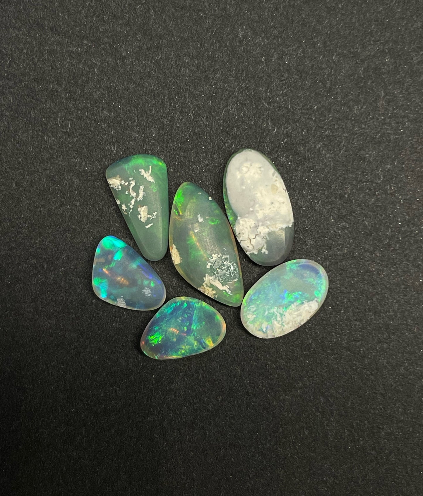 8.1ct Lightning Ridge Parcel