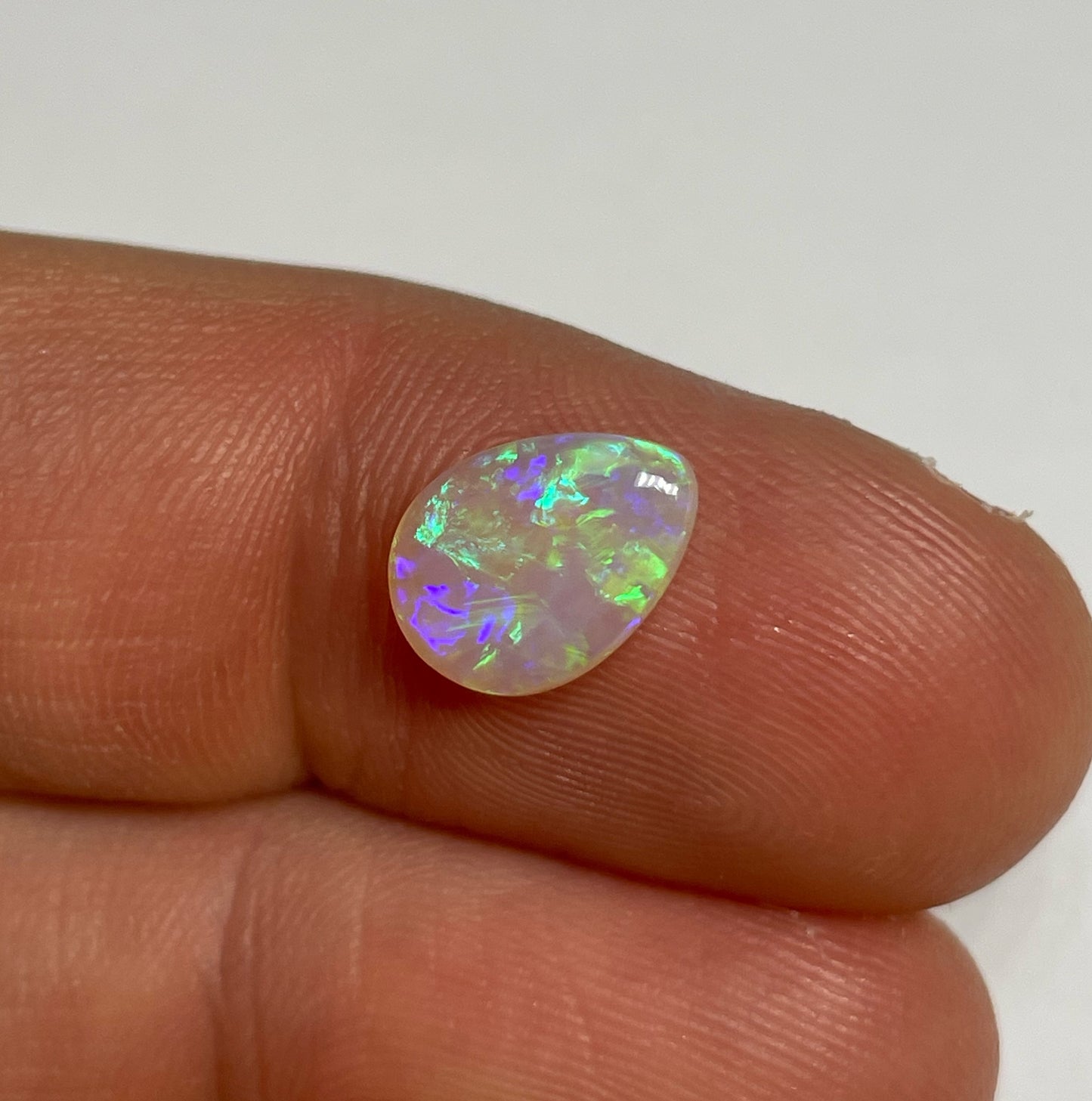 1.6ct Lightning Ridge Crystal Opal