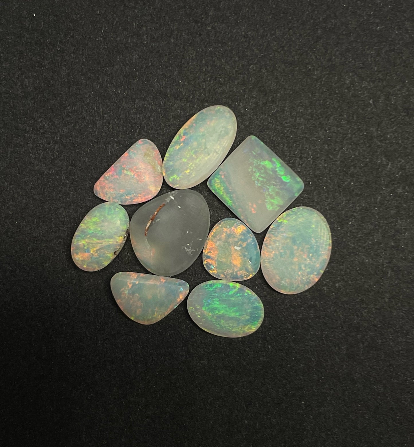 7.7ct Lightning Ridge Parcel