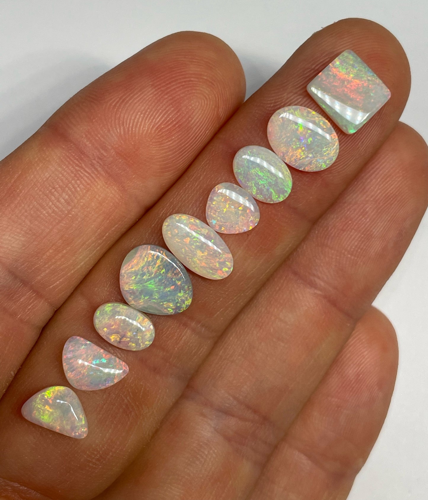 7.7ct Lightning Ridge Parcel