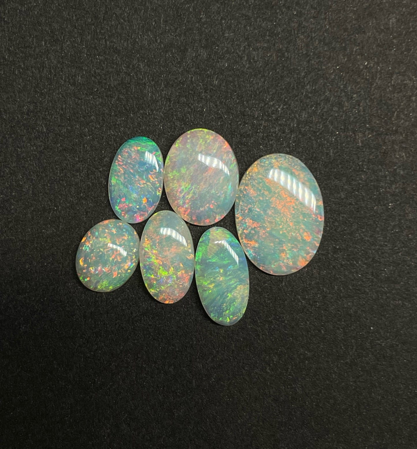 4.1ct Lightning Ridge Parcel