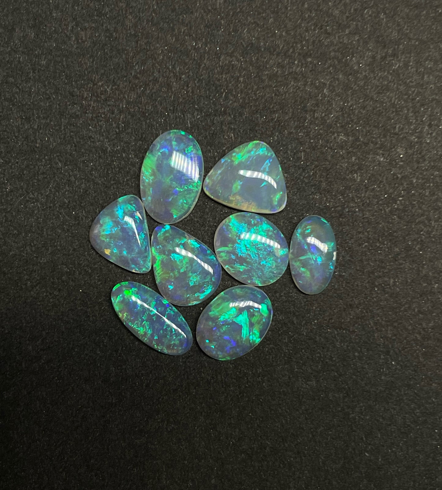 3.8ct Lightning Ridge Parcel