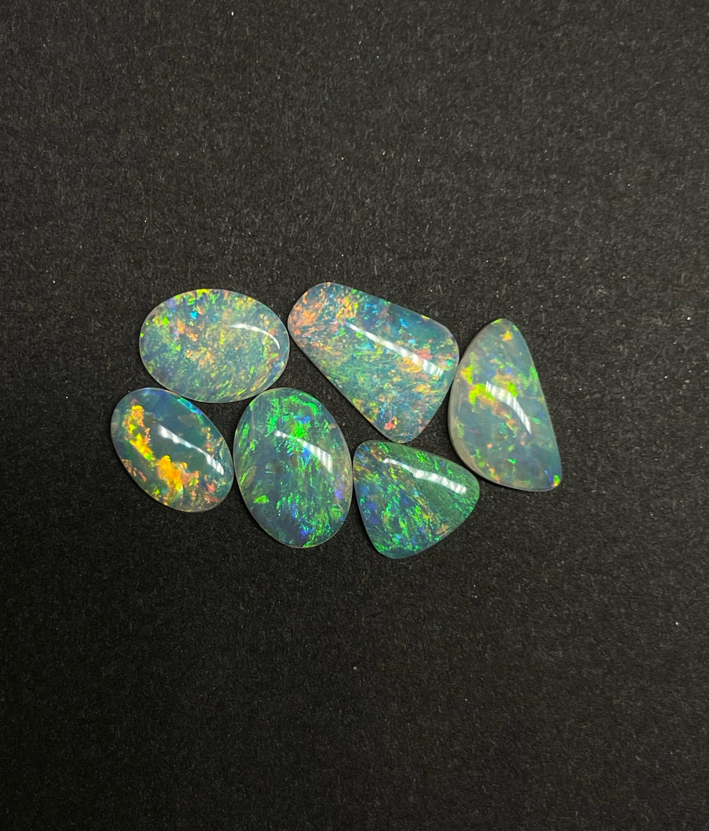 4.7ct Lightning Ridge Parcel