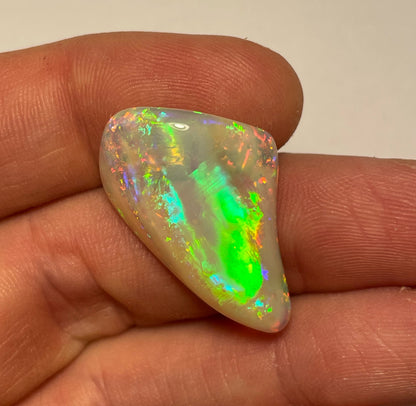 11.5ct Coober Pedy Shell Skin