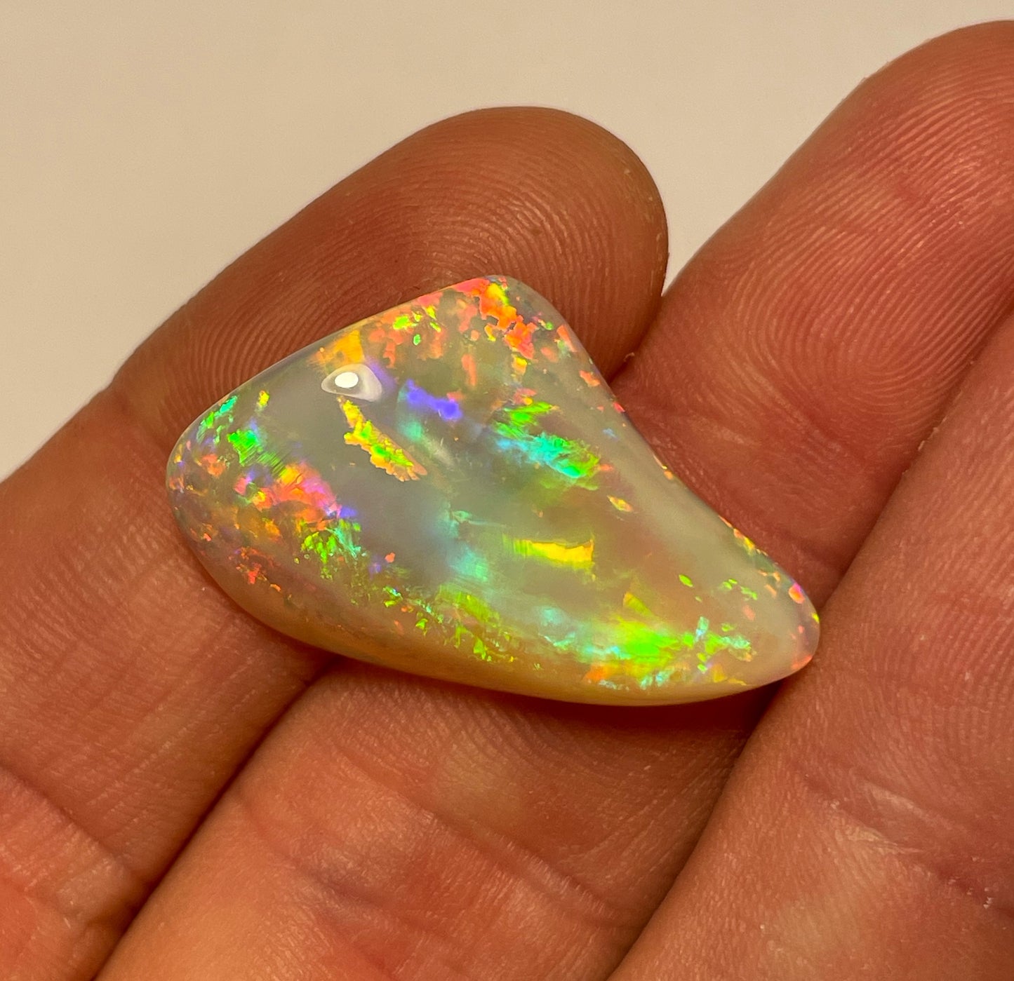 11.5ct Coober Pedy Shell Skin