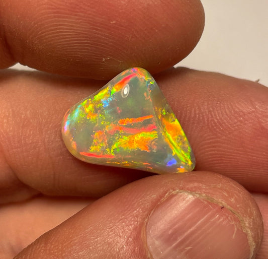 5.7ct Coober Pedy Shell Skin